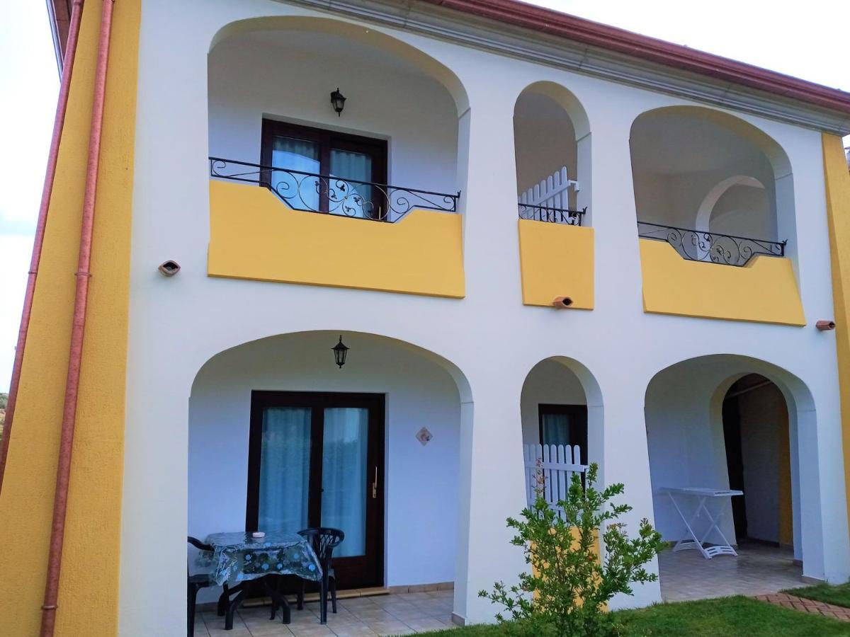 Case Vacanze San Silvestro Budoni Exterior foto