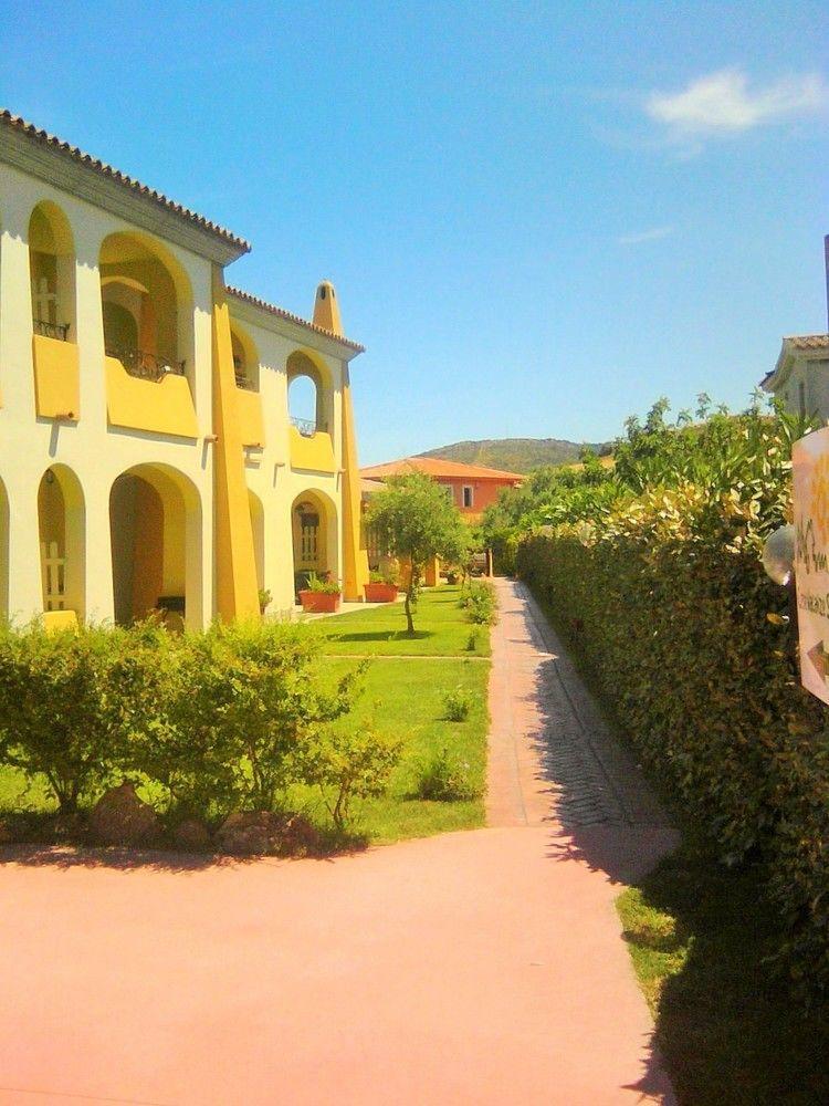 Case Vacanze San Silvestro Budoni Exterior foto