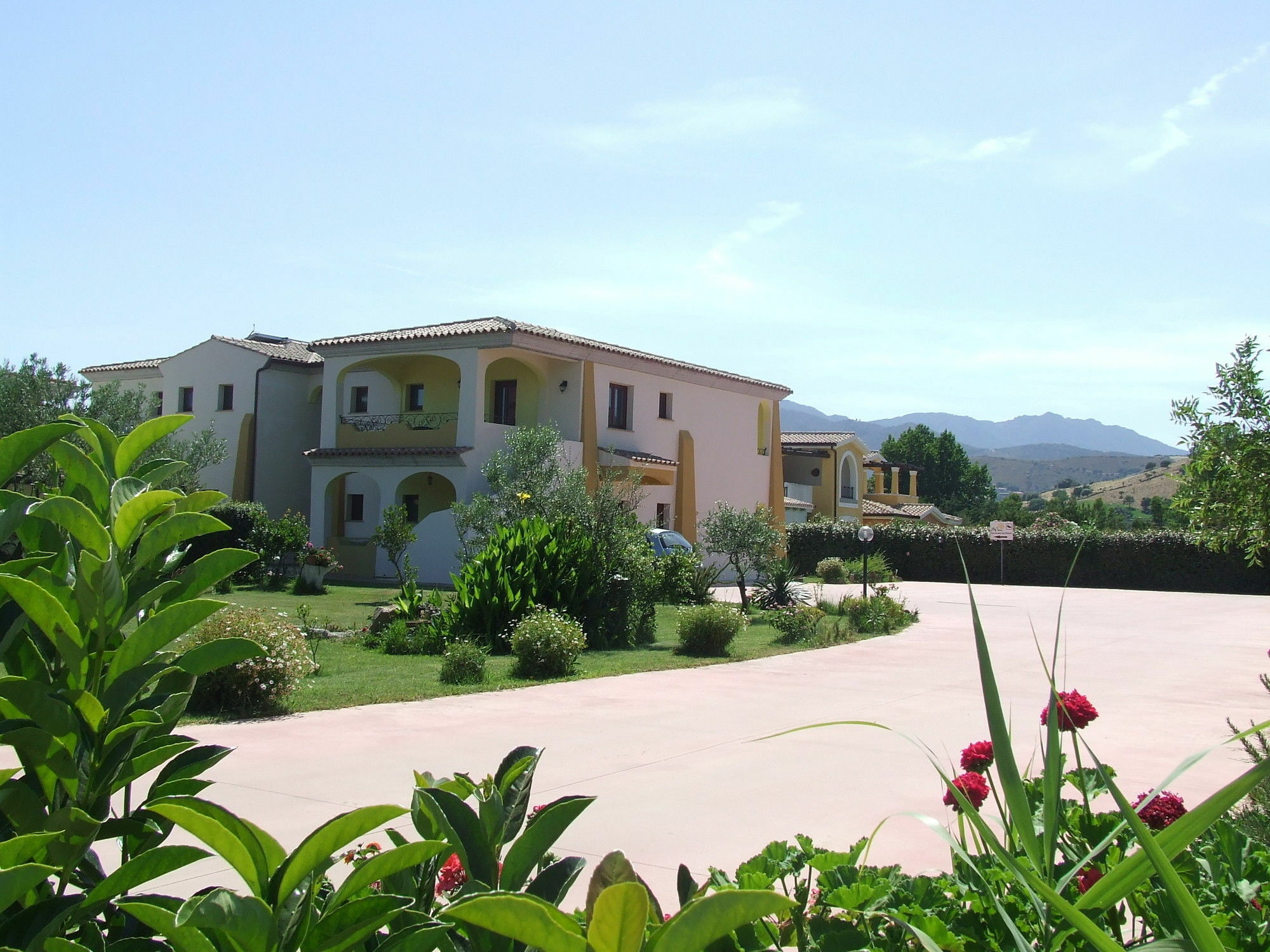 Case Vacanze San Silvestro Budoni Exterior foto